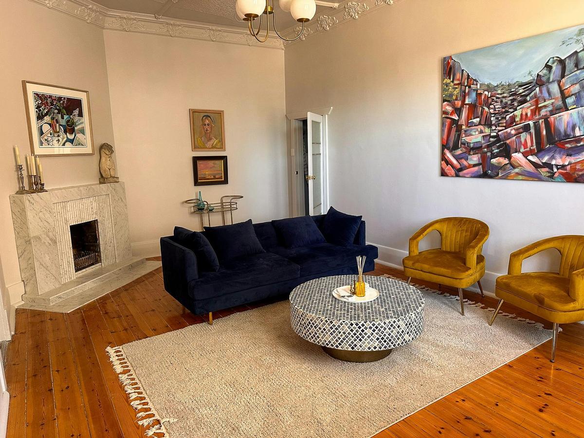 Lounge Room