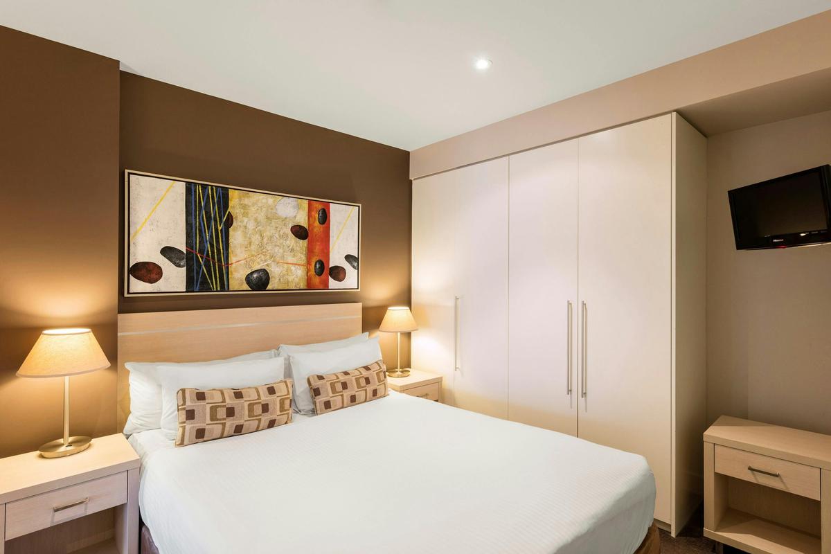 One Bedroom Apartment