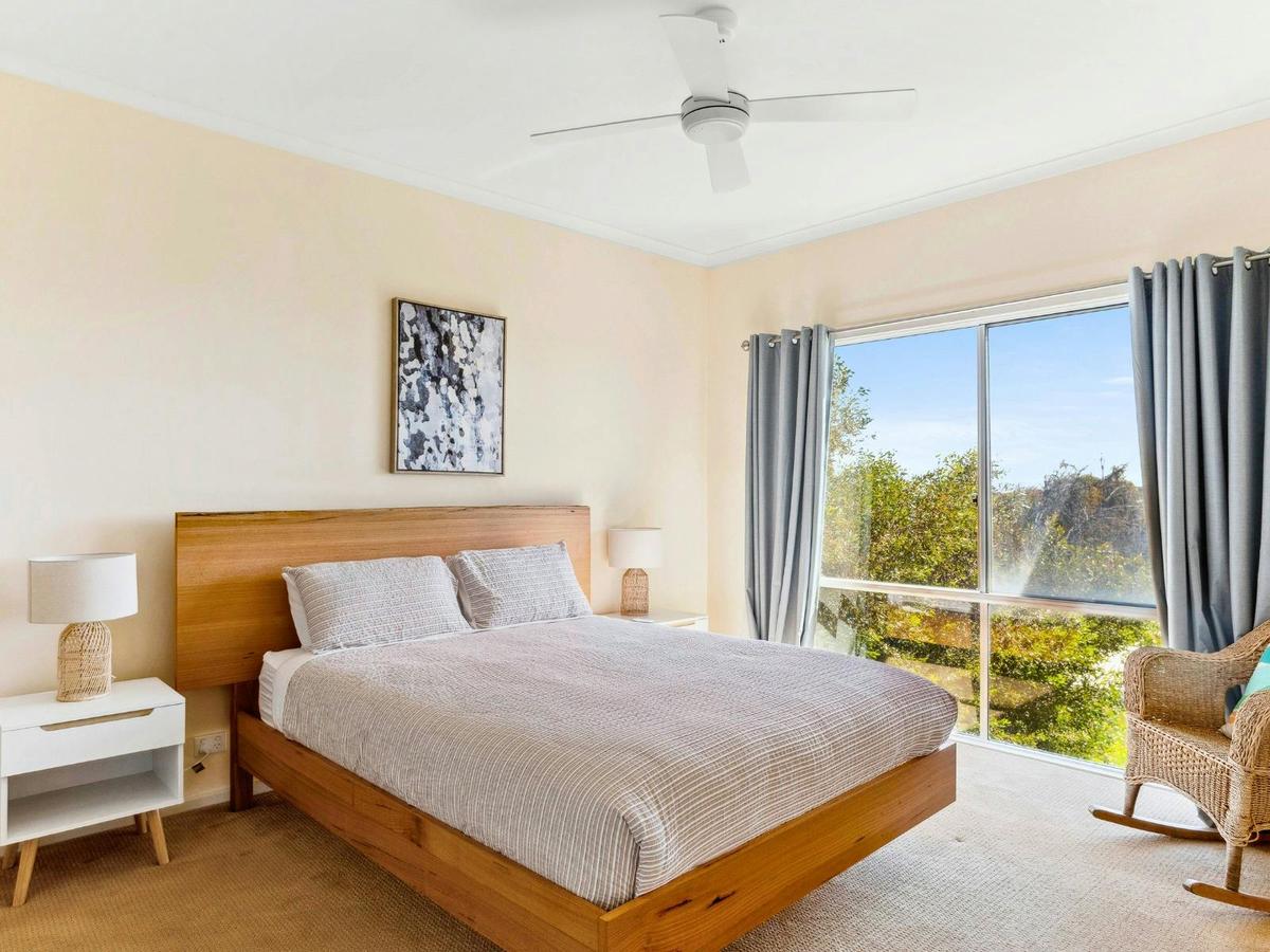 Peaceful Beachside Getaway with Two Living Areas Sleeps Nine