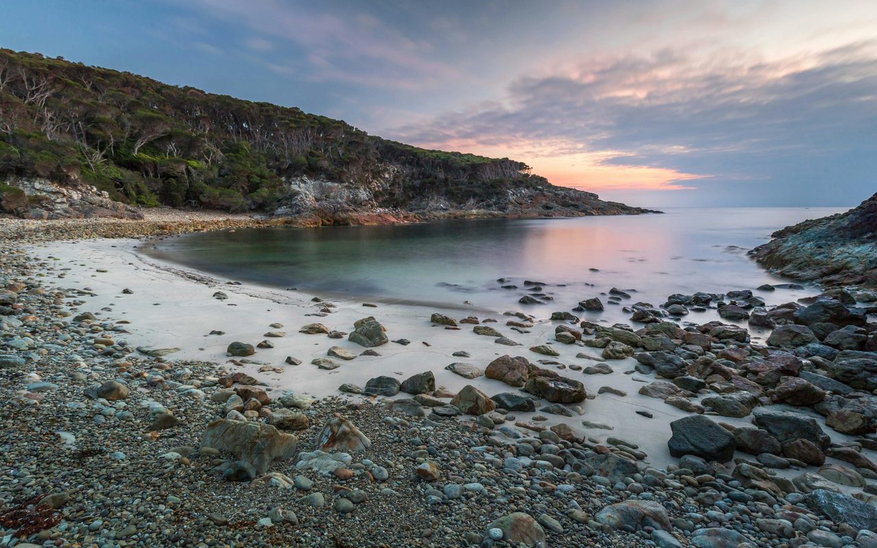 Boulder Bay, Wharf to Wharf Walk