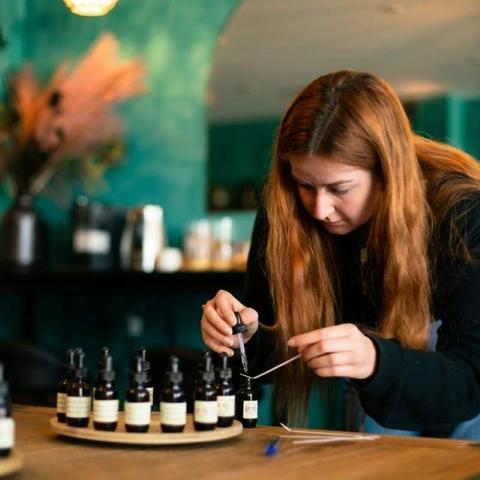 Perfume Mixology Workshop
