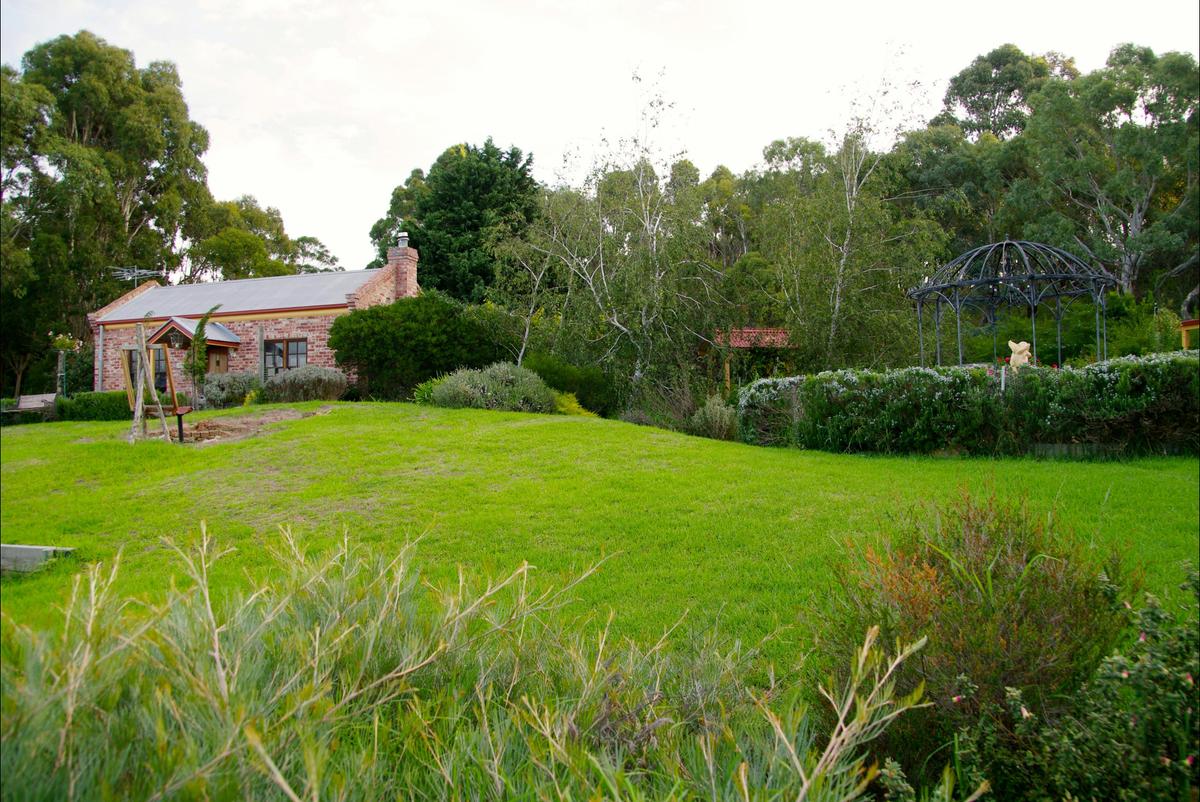 the private cottage set in the garden