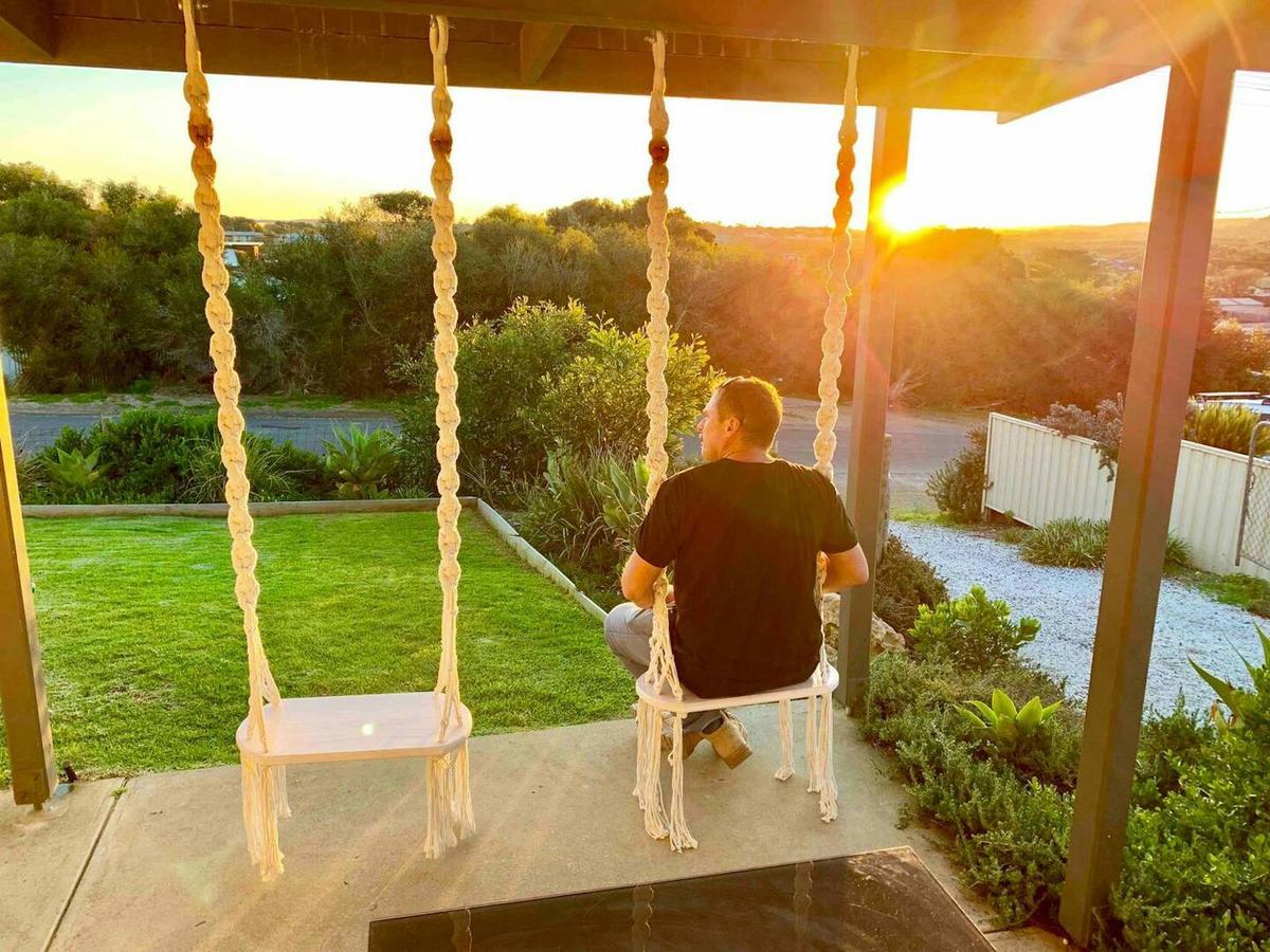 Outdoor swing