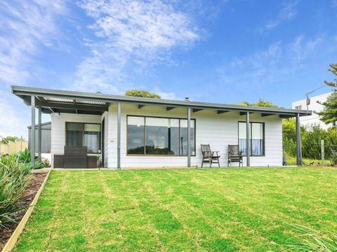 Port Elliot Coastal Cottage