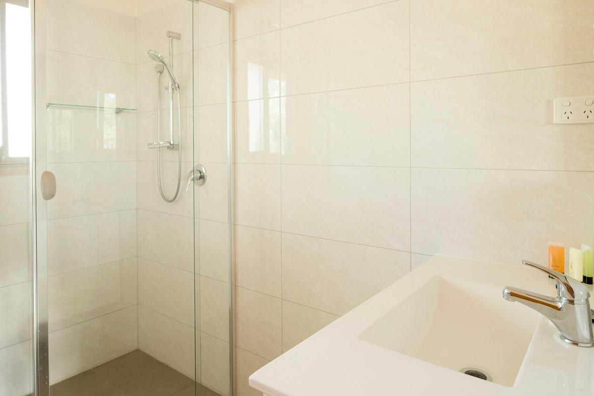 Chace (Superior) Holiday Units One Bedroom