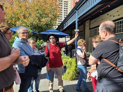 Discover Adelaide: City Walk and River Cruise