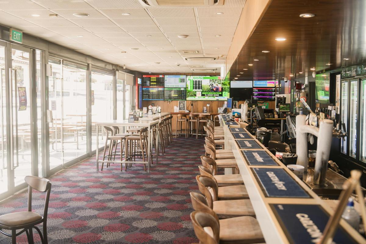 Come and visit the Pastoral's front bar for all things sport and a great selection of food and drink