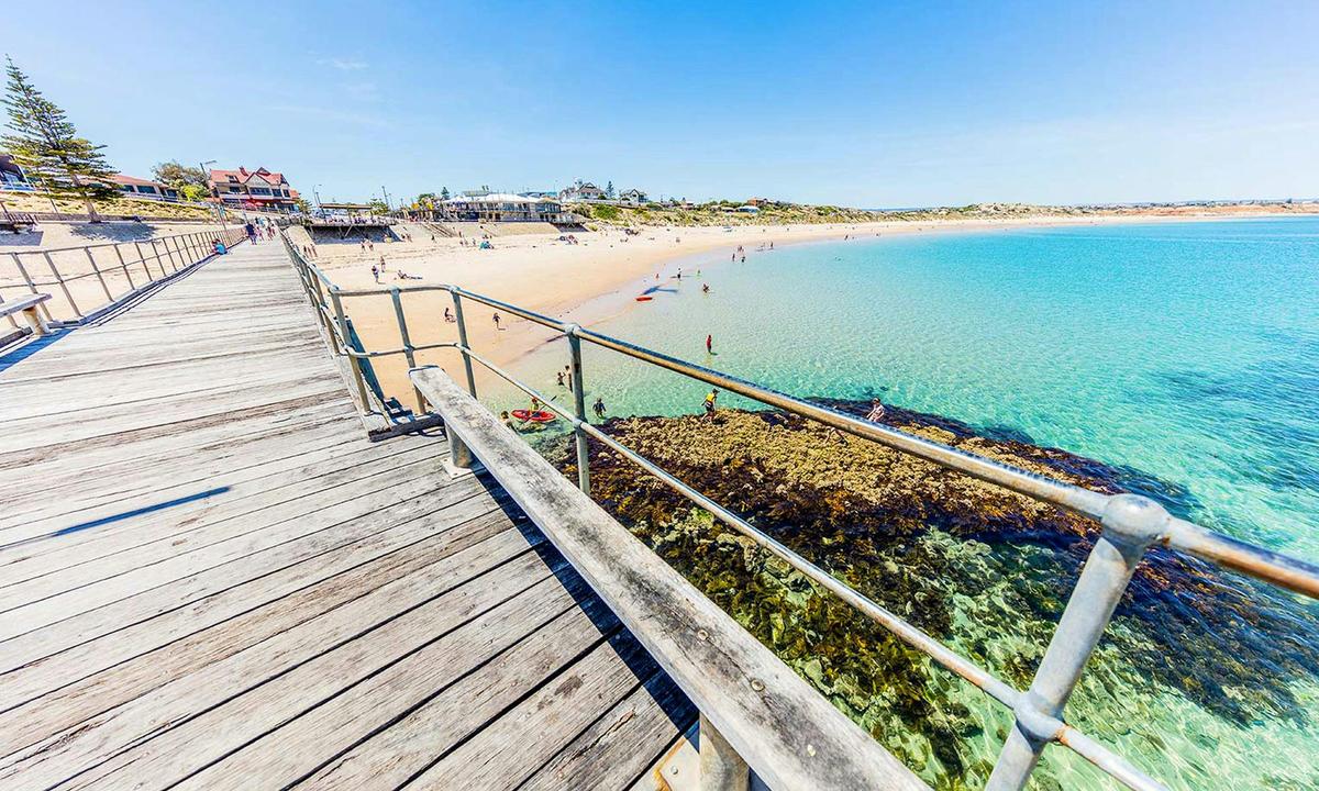Port Noarlunga Beach Jetty Views