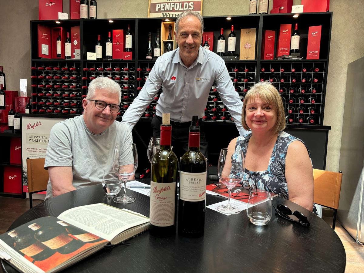 Adelaide Hills Luxury Wine Tour