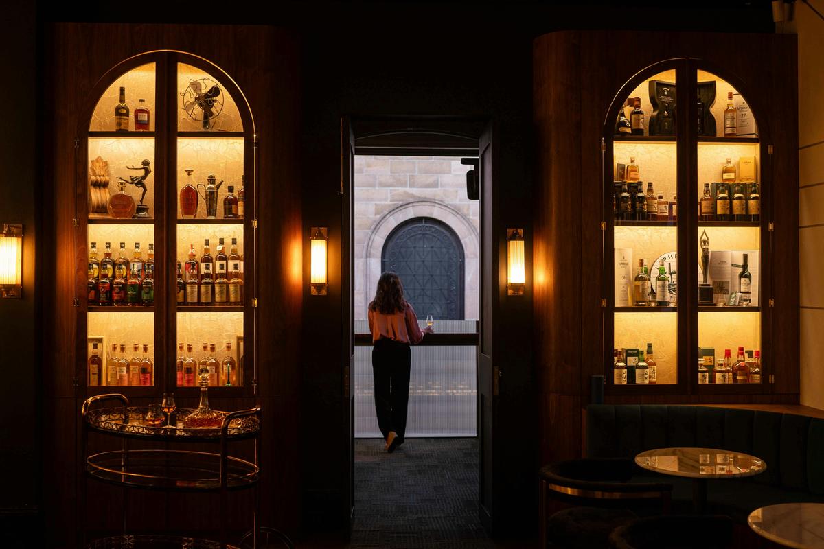 Ralph Louis Frederick Whisky Bar