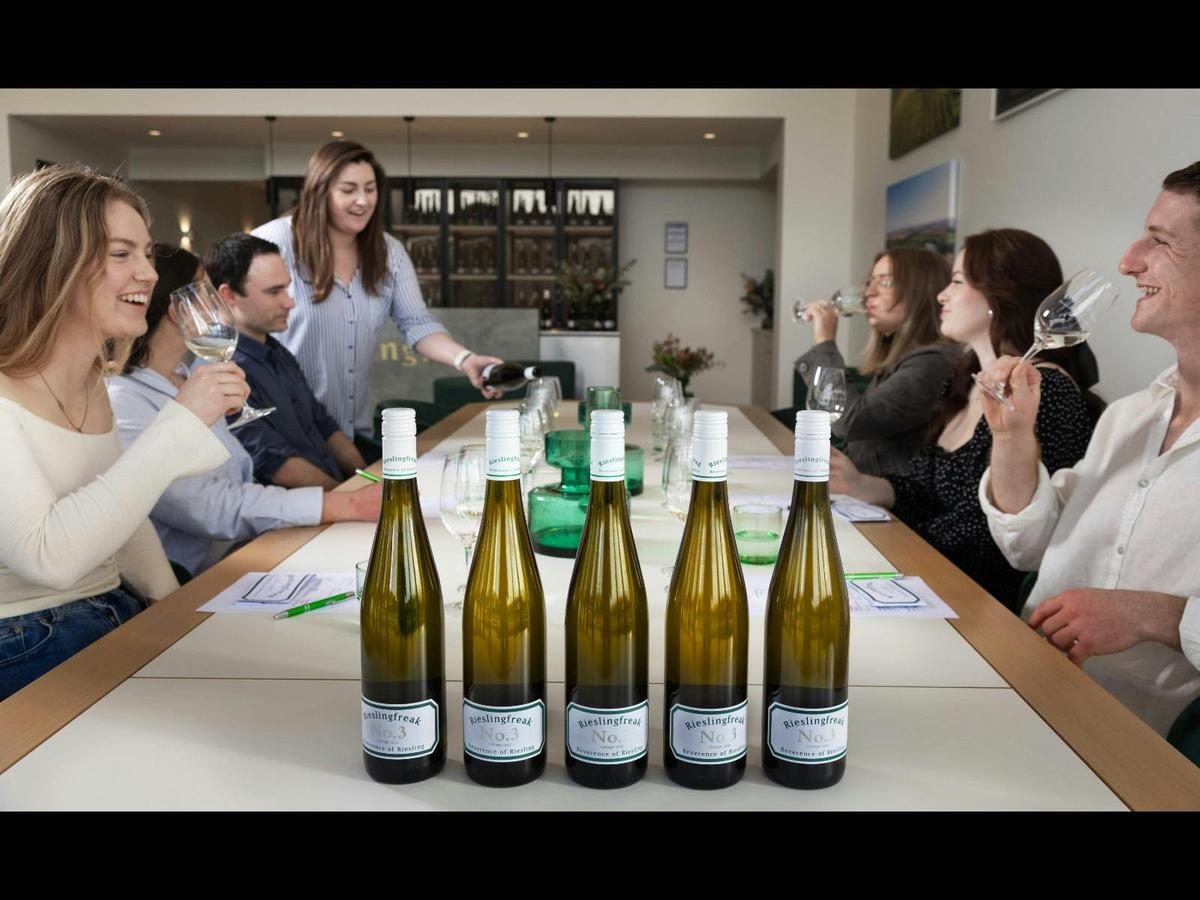 tasting customers