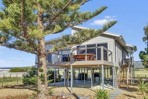 Sea View At Silver Sands