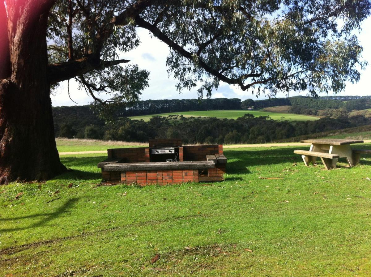 BBQ area Glenburn