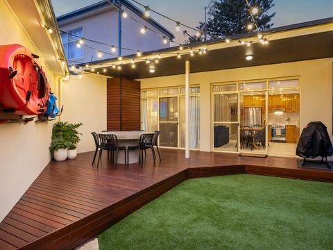 Seaspray Cottage - Coastal Chic in Victor Harbor