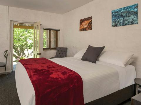 Deluxe Cottage