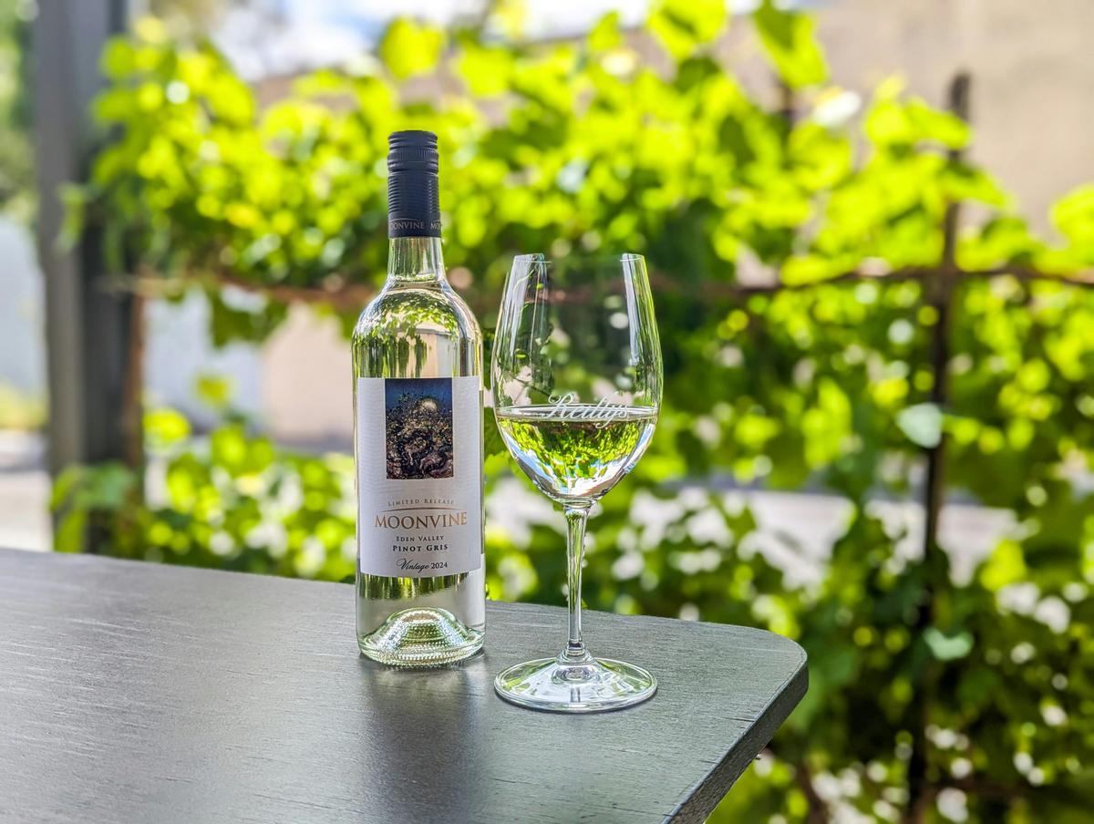 Reillys II Greenock White Wine