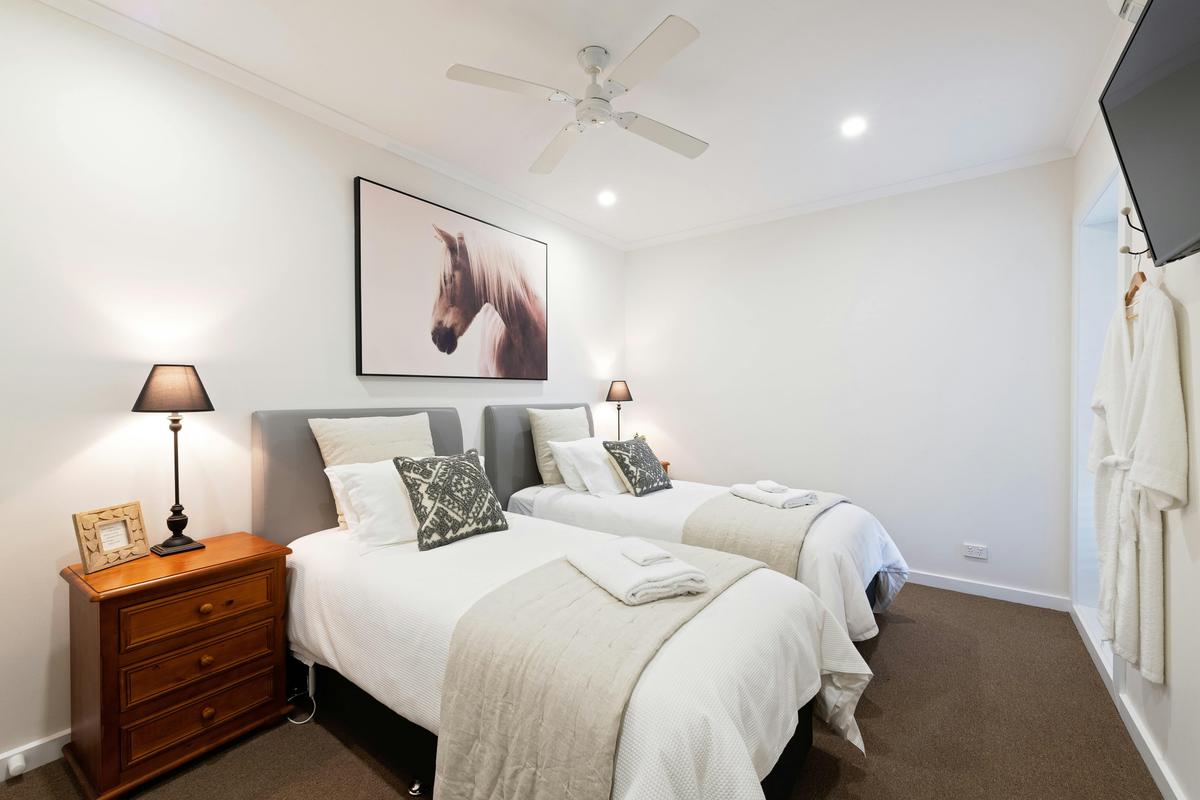 Second bedroom
