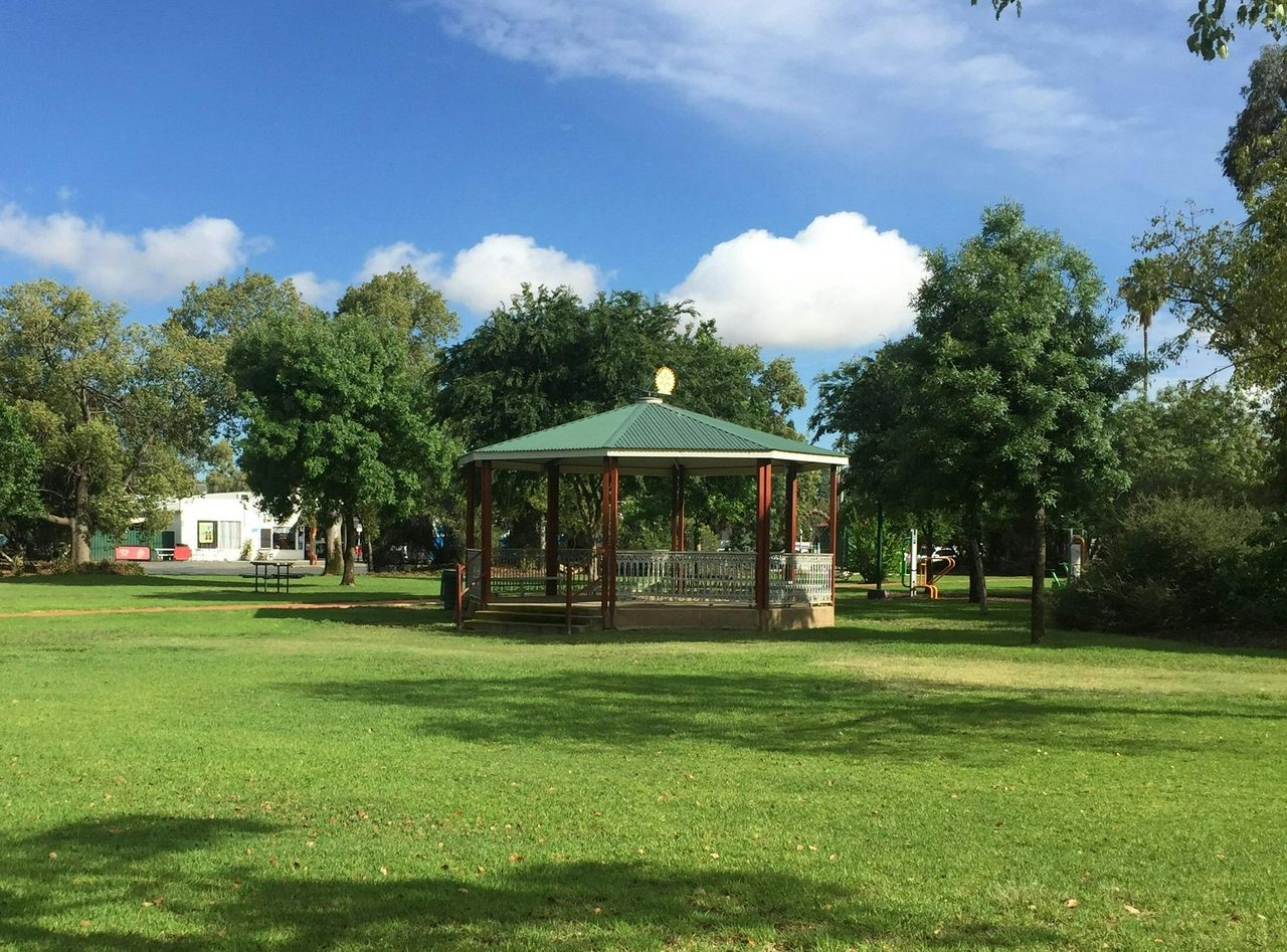Walter Day Park