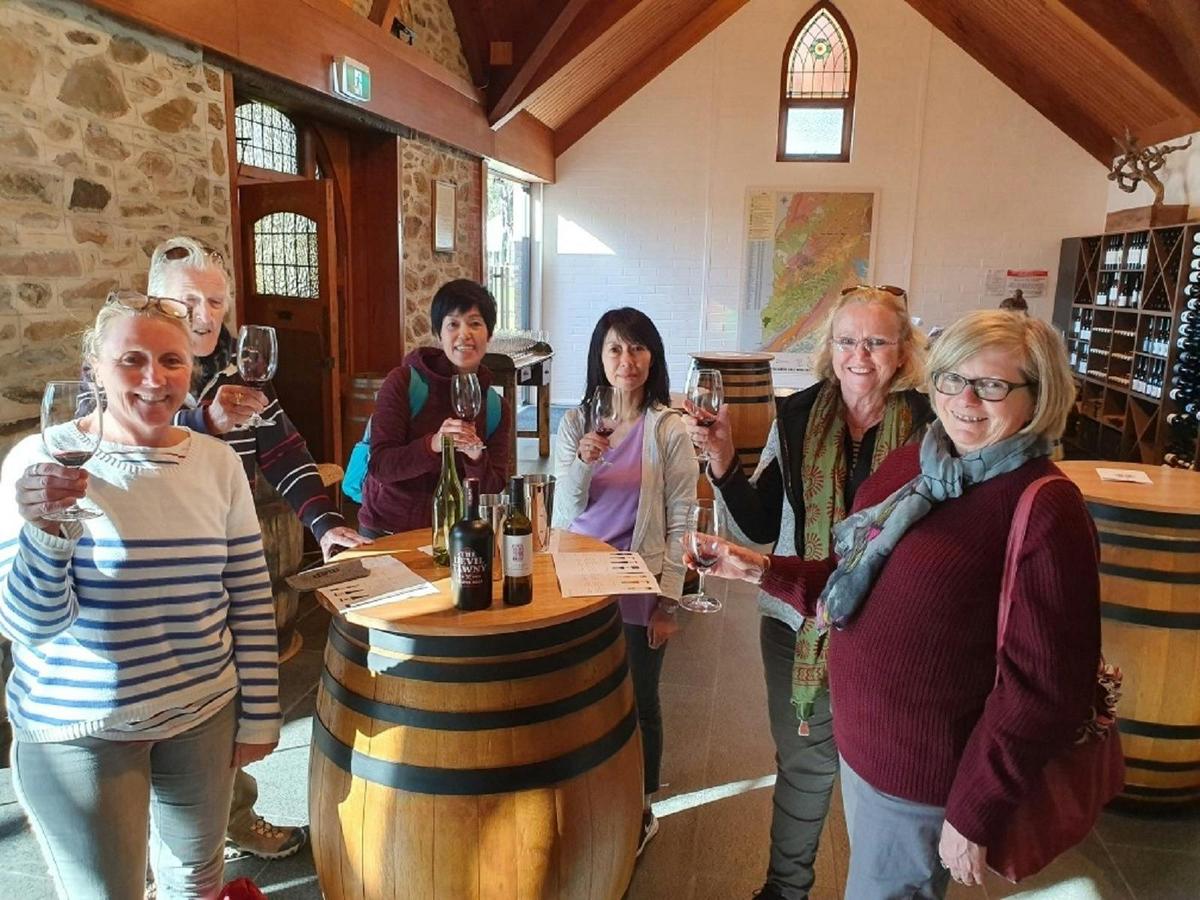 Full Day Adelaide Highlights with Wine Tasting and Coast