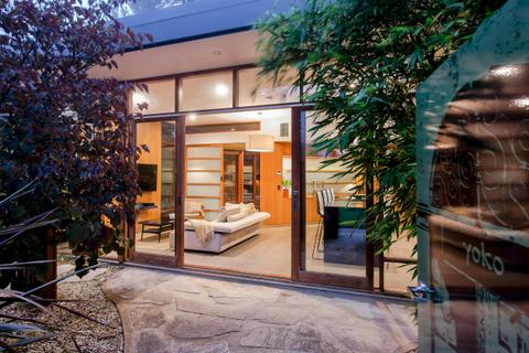 Sticky Rice Villas