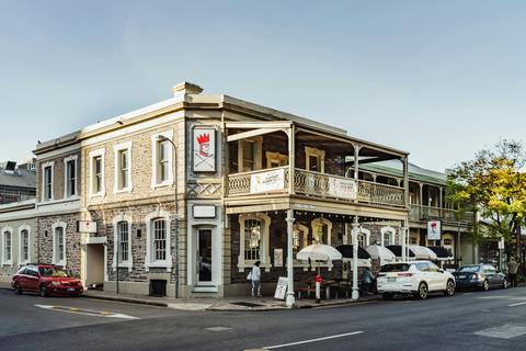 Saracen's Head Hotel