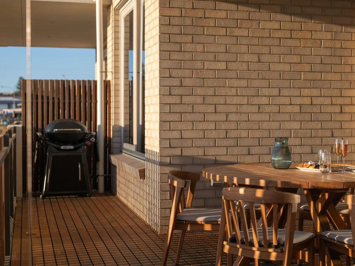 3 Bedroom, Sea Dunes Luxury Apartment