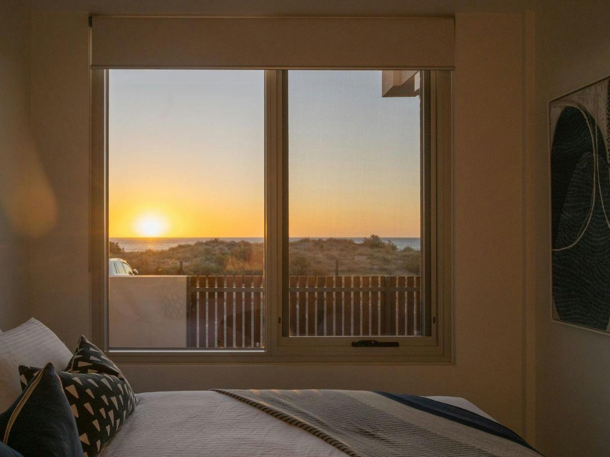Queen Bedroom with Ensuite and Ocean Views
