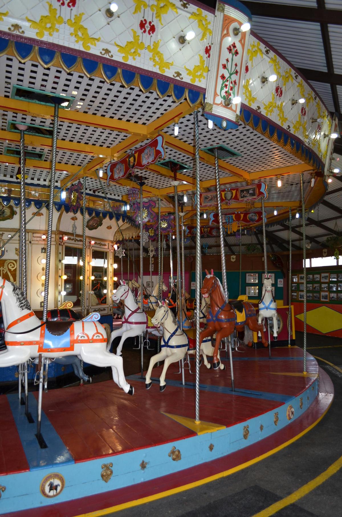 Semaphore Carousel