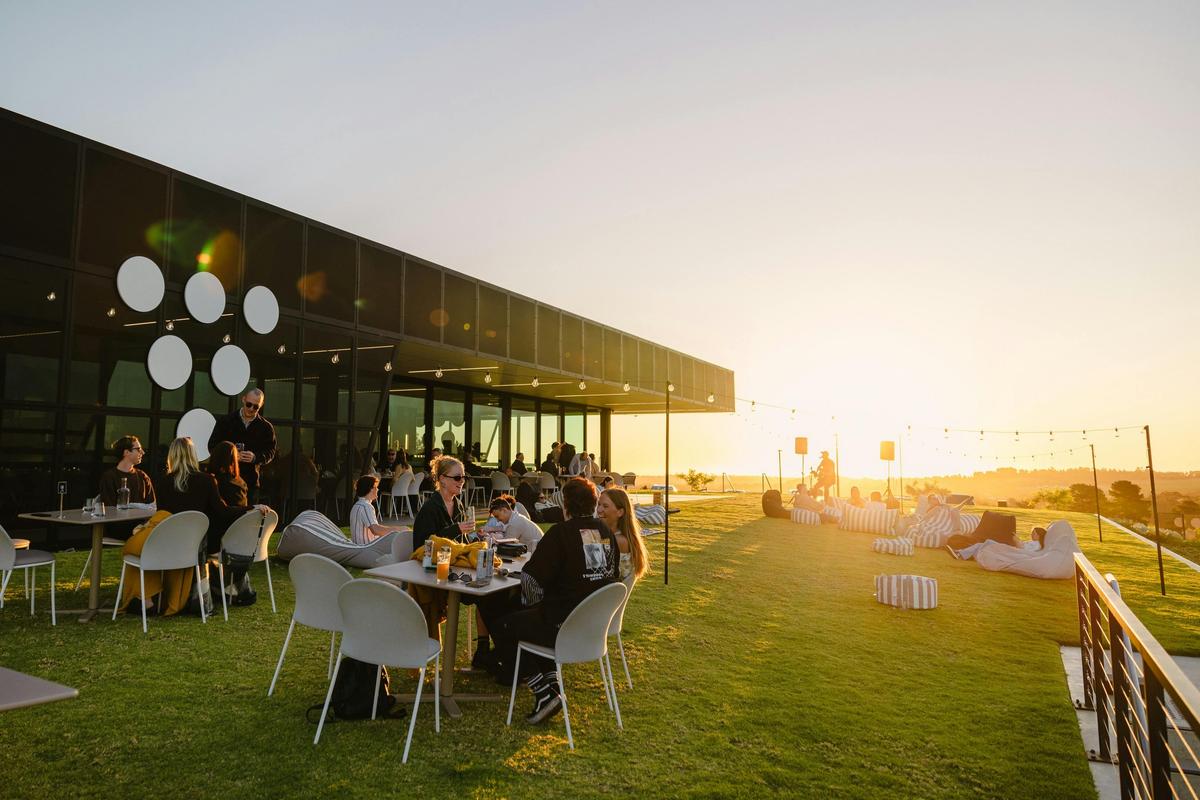 Sunset Sessions at Vale Restaurant & Bar