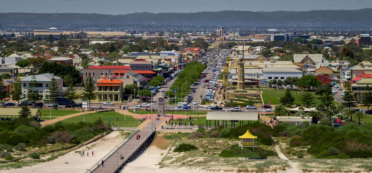 Semaphore Beach, Foreshore, Timeball Tower  & Semaphore Road