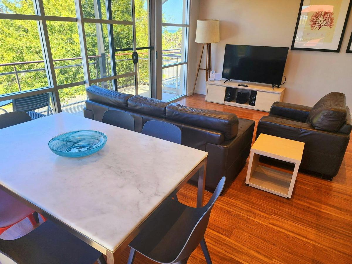 Deluxe 2 Bedroom Apartment