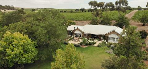 Seppeltsfield Vineyard Retreat