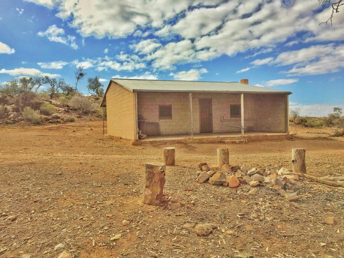 Moxan's Hut