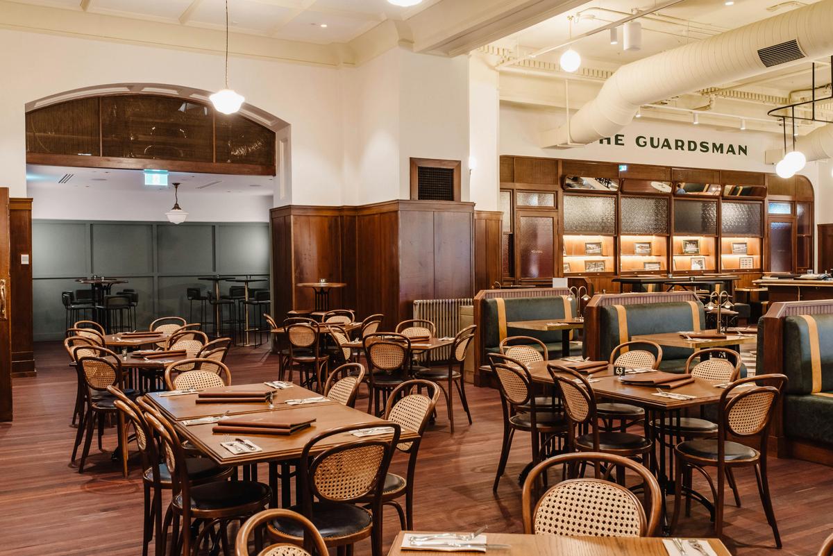 The Guardsman Dining
