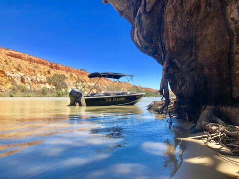 Luxury Wine, River and Wildlife Package