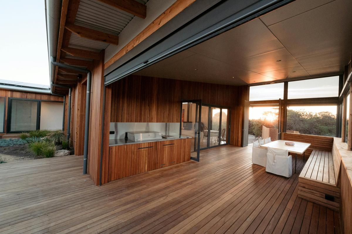 One of the many spacious decks surrounded by native bushland