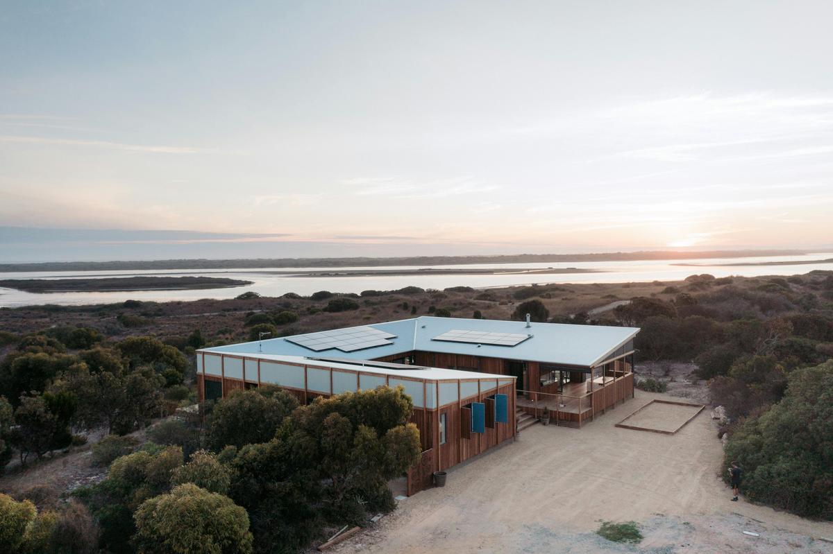 The Dune House on Kungari
