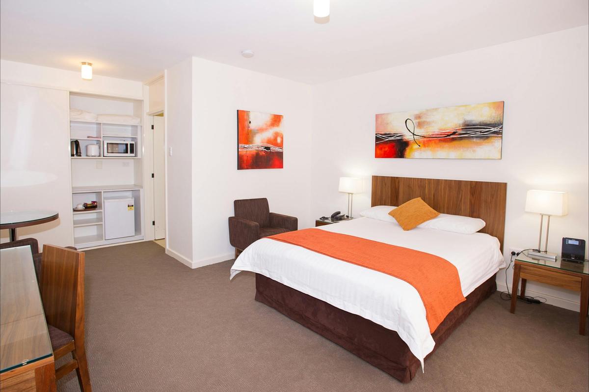 Accessible Queen Suite