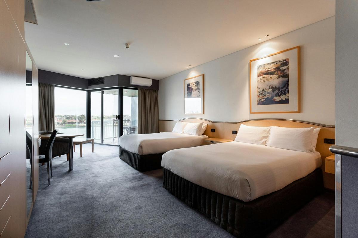 Executive Spa Suite