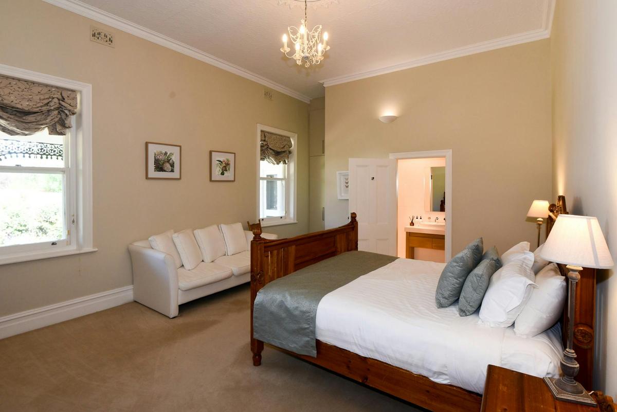 Tanunda House