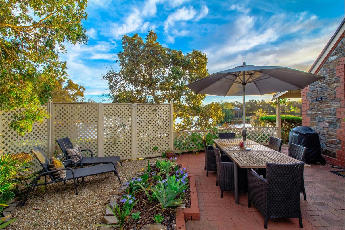 Stonewell Hideaway Cottage