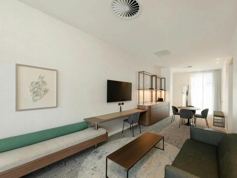 Superior Family Room