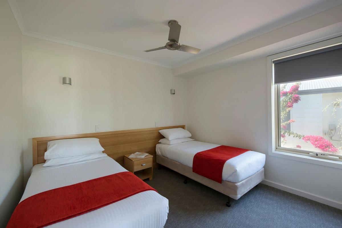 Sundowner Shack - (2 Bedrooms)