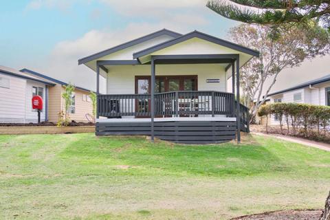 Summer Breeze Shack
