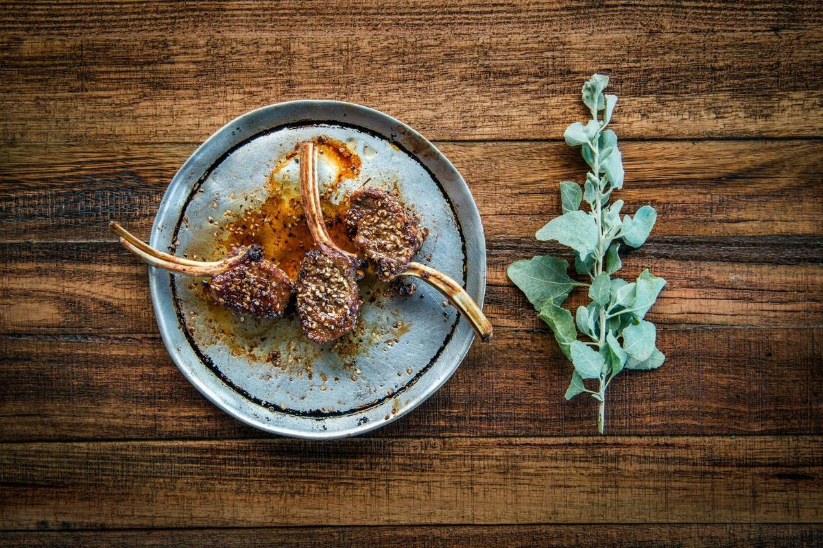 Signature Lamb Cutlet dish at the Woolshed Restaurant
