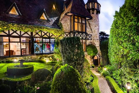 Castle Chambers (2 Bedroom)