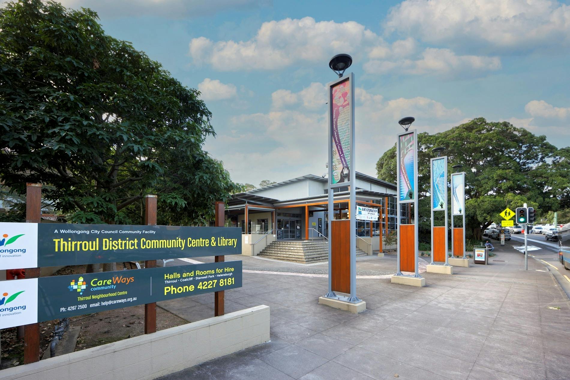 Thirroul Community Centre and Library exterior street view