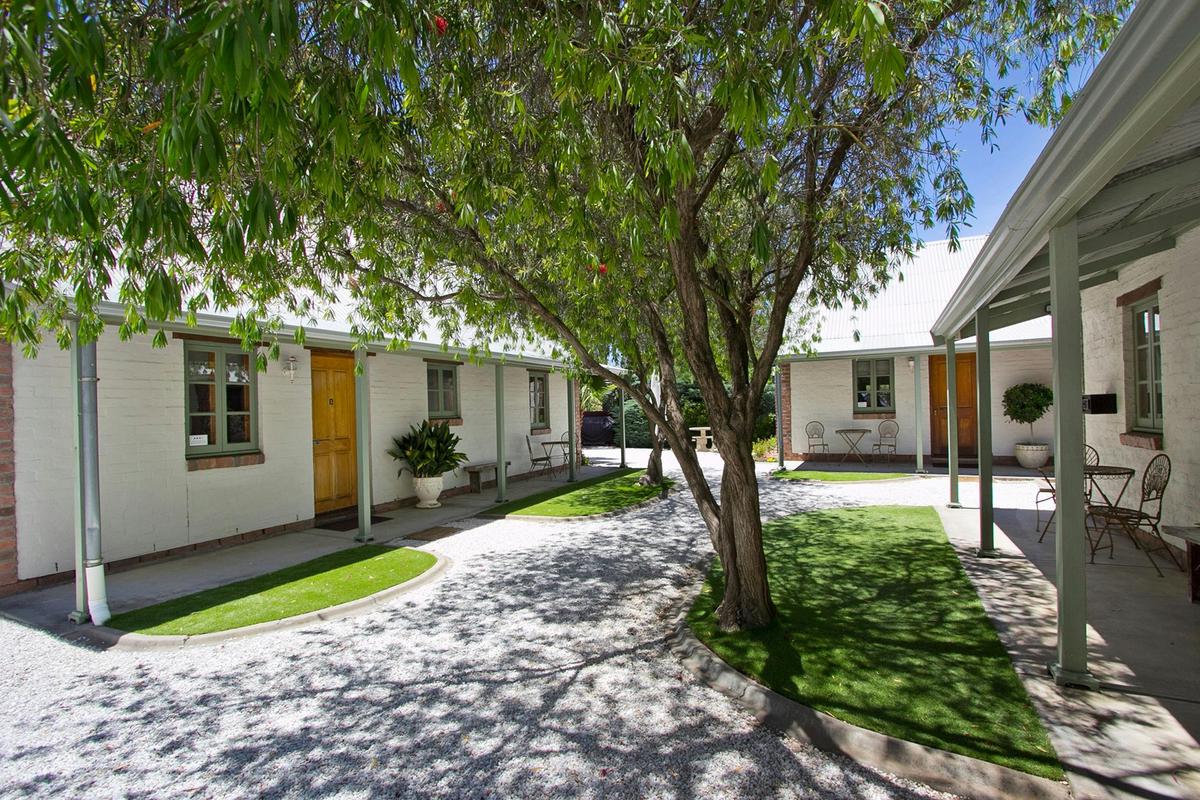 Tanunda Cottages Outside