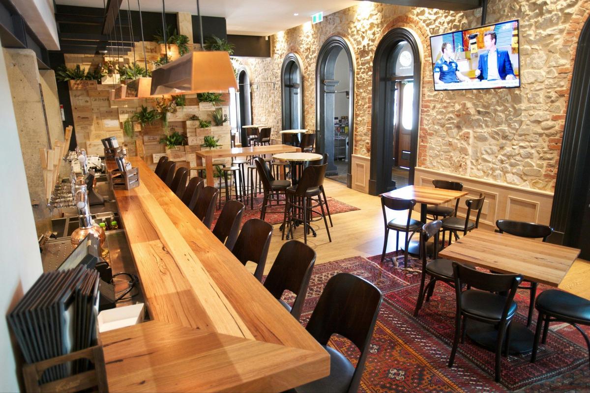 The Crafers Hotel