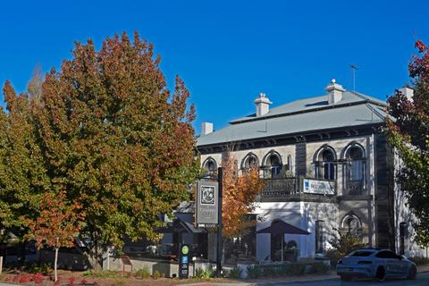 The Crafers Hotel